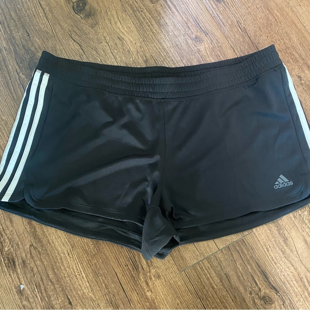Women's Black Athletic Shorts with Side Stripe xl - Picture 3 of 7